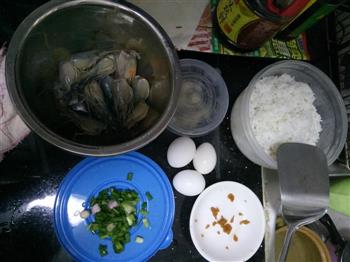 香酥虾球&虾头油炒饭&生菜虾头汤的做法步骤1