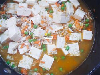 蟹黄豆腐的做法步骤8