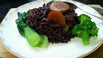 腊肉煲仔紫米饭的做法步骤7