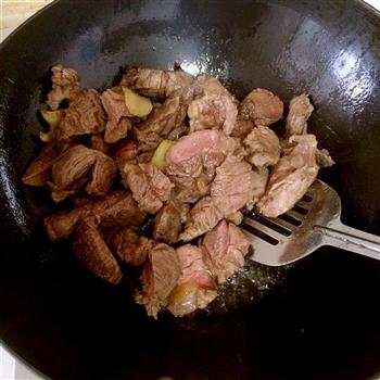 山楂红烧牛肉-酱香却不油腻-零失败的做法步骤5