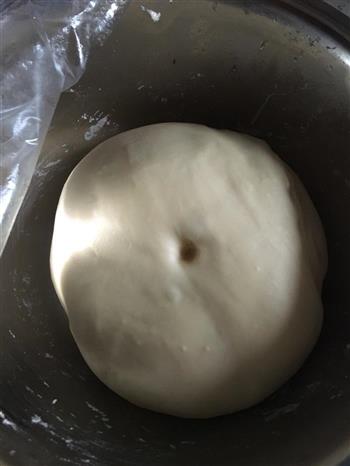 基础奶香面包的做法步骤12