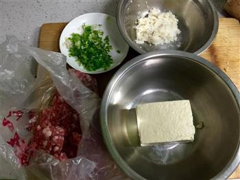 豆腐莲藕小汉堡的做法步骤1
