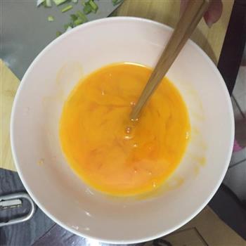 超下饭的辣椒炒蛋的做法步骤2