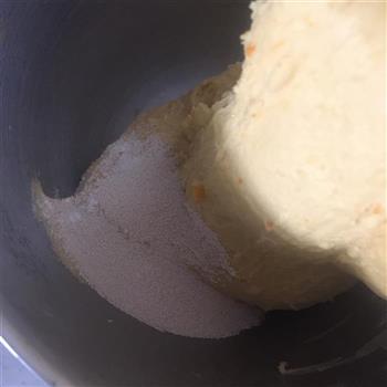 奶黄馅南瓜面包的做法步骤4