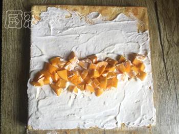 芒果蛋糕卷的做法步骤10