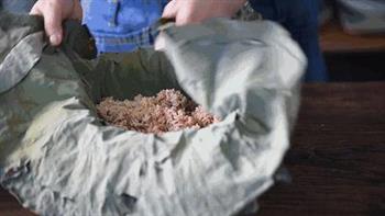 荷香糯米排骨的做法步骤8