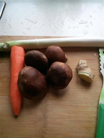 一锅出排骨香菇焖饭的做法步骤3