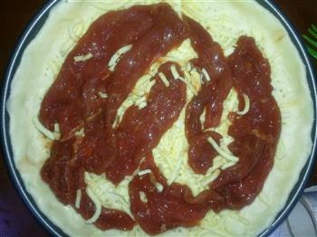牛柳番茄芝心披萨的做法步骤4