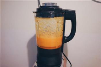 胡萝卜橙子苹果汁的做法步骤7