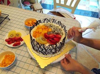 8寸水果奶油生日蛋糕的做法步骤10