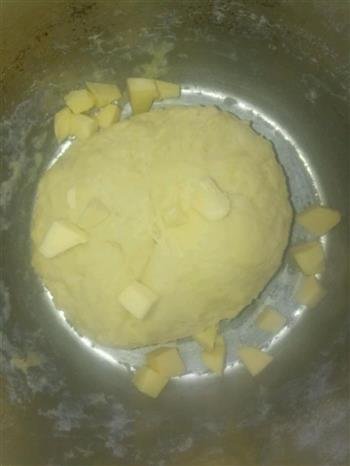 奶香黄油蜂蜜小面包的做法步骤3
