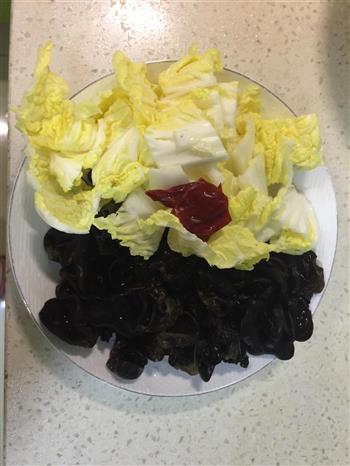 酸辣黑白菜的做法步骤1