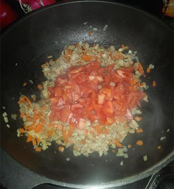 番茄牛肉酱意面的做法步骤11