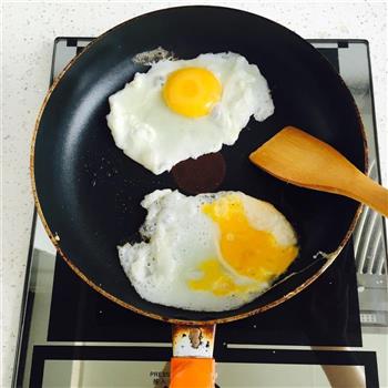 元气早餐鸡蛋饼卷的做法步骤8