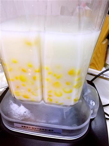 香甜奶香玉米汁VS鸡蛋卷的做法步骤4