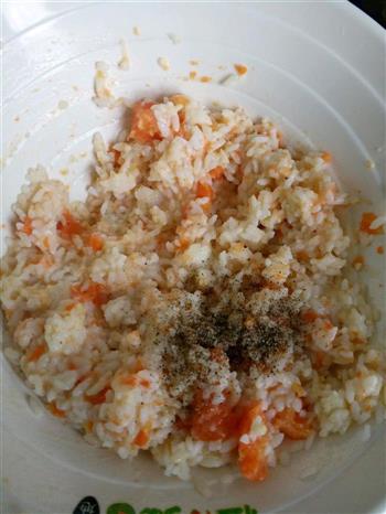 山药胡萝卜米饭饼的做法步骤3