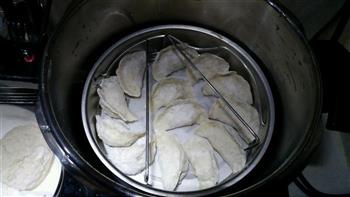 剩米饭做饺子皮包饺子的做法步骤4