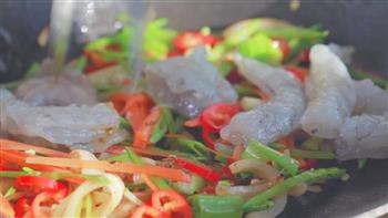 越南鲜虾炒米粉的做法步骤5