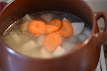 坤博砂锅煲排骨萝卜汤的做法步骤7