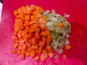 美式面条蔬菜鸡汤的做法步骤9