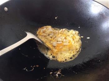 基础蛋炒饭的做法步骤3