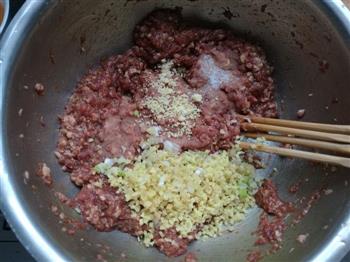 牛肉白菜水饺的做法步骤6