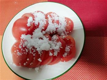 糖拌西红柿的做法图解2