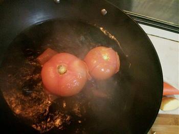 番茄蛋花汤 无油版的做法图解1