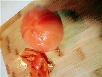 番茄蛋花汤 无油版的做法步骤2