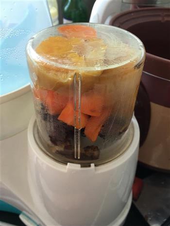 大枣地瓜胡萝卜粥的做法步骤2