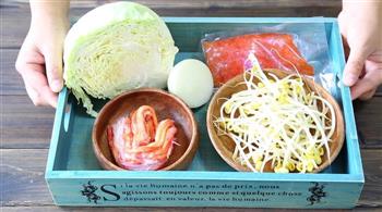 日式蟹肉炒面的做法步骤1