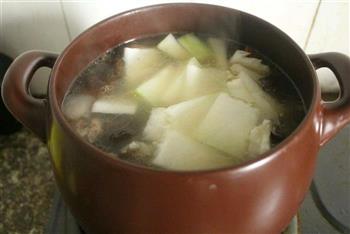 香菇冬瓜排骨汤的做法步骤7