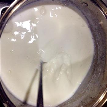 电饭煲奶粉自制酸奶的做法步骤7