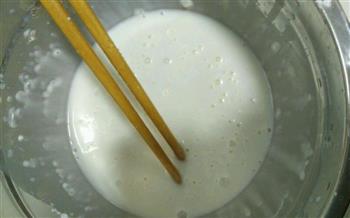 椰香芒果糯米糍的做法步骤1