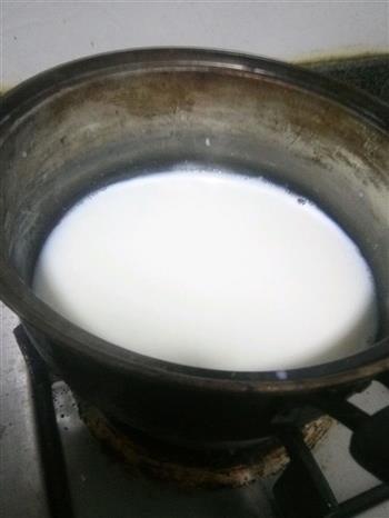 奶蛋-牛奶蒸蛋-布丁的做法步骤1