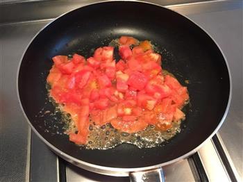 番茄意大利面的做法步骤5