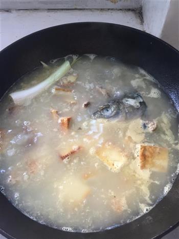 鱼头豆腐汤的做法图解6