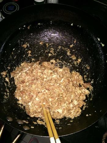 白菜猪肉韭菜饺子的做法步骤2