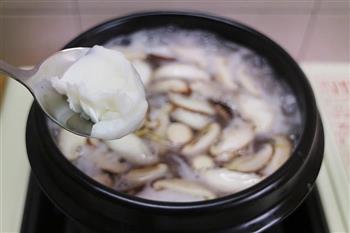 砂锅海鲜粥的做法图解7