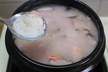 砂锅海鲜粥的做法步骤9
