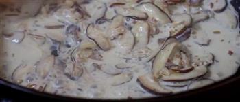 奶油蘑菇浓汤的做法图解3