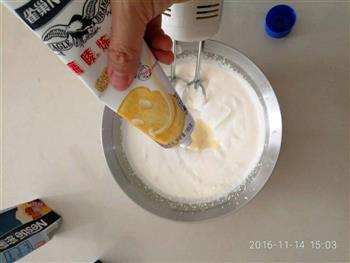 木糠蛋糕 八寸的做法步骤3