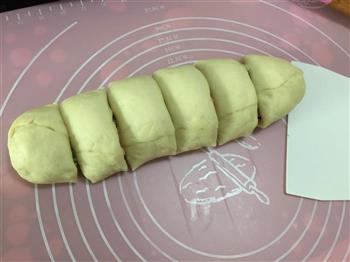 香葱火腿沙拉花环面包的做法图解15