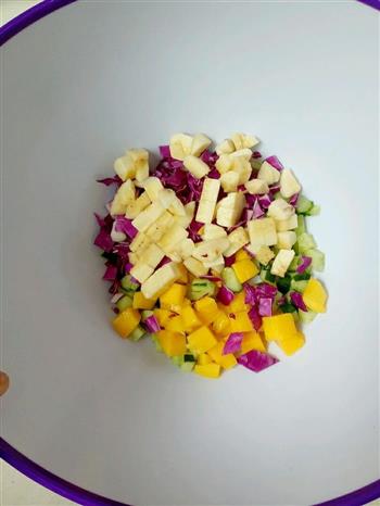 蔬菜水果沙拉的做法图解6