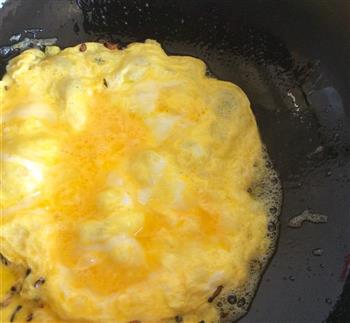 鸡蛋炒瓜片 5分钟快菜的做法图解3