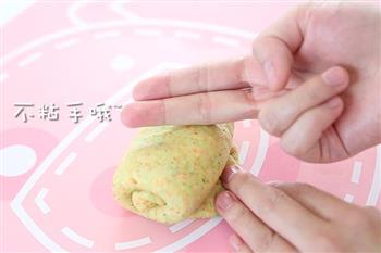 营养蔬菜饼干 宝宝辅食微课堂的做法步骤8