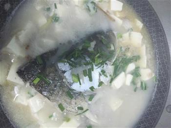 超简单鱼头豆腐汤的做法图解7