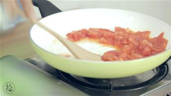 番茄龙利鱼汤的做法步骤5