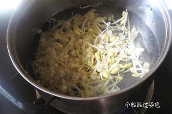 黄豆芽炒肉丝的做法步骤4