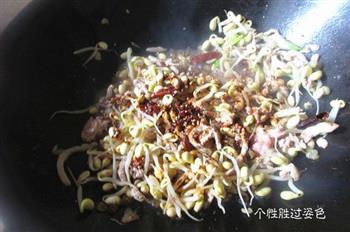 黄豆芽炒肉丝的做法步骤7